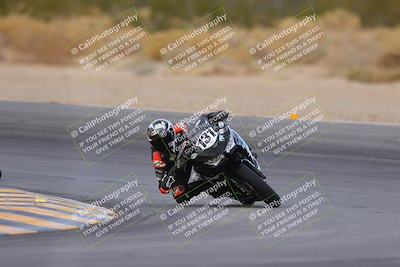 media/Dec-17-2023-CVMA (Sun) [[bf0c04832d]]/Race 13 500 Supersport-350 Supersport/